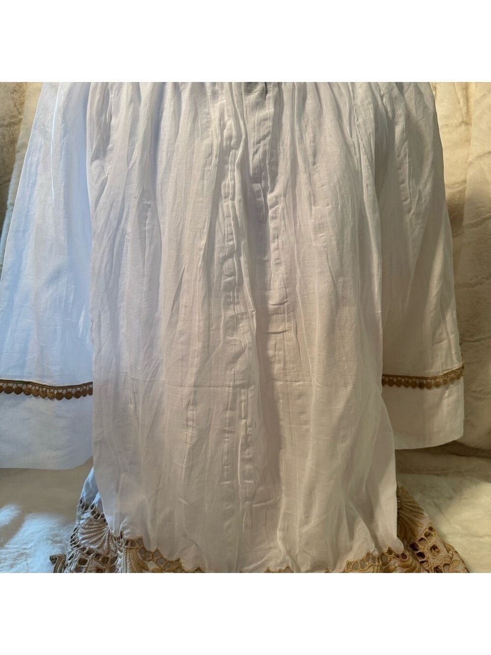 Boston Proper Top with Embroidery Details on bottom and sleeves Size S NWT - Picture 17 of 17